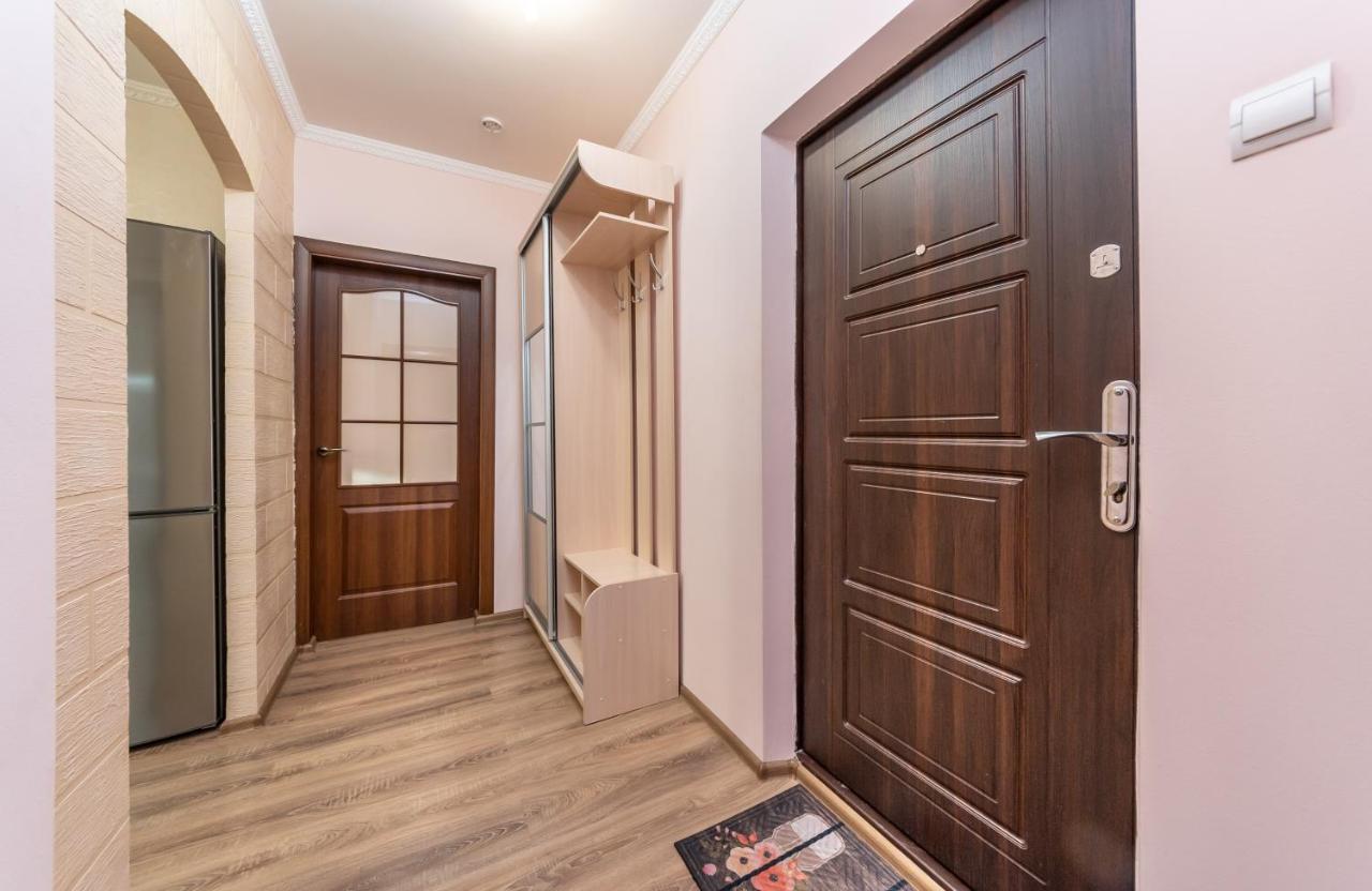 Осокорки Русовой 3 Apartment เคียฟ ภายนอก รูปภาพ