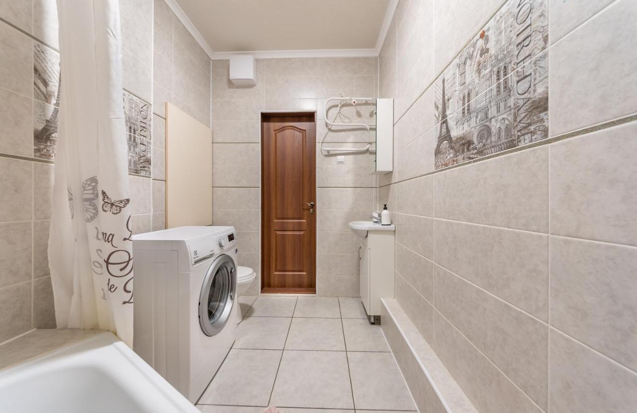 Осокорки Русовой 3 Apartment เคียฟ ภายนอก รูปภาพ
